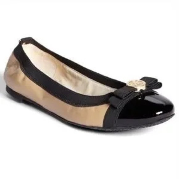 Michael Kors Shoes - 🔥MICHAEL KORS 🔥Dixie Two Tone Leather Ballet Flats - Size 8